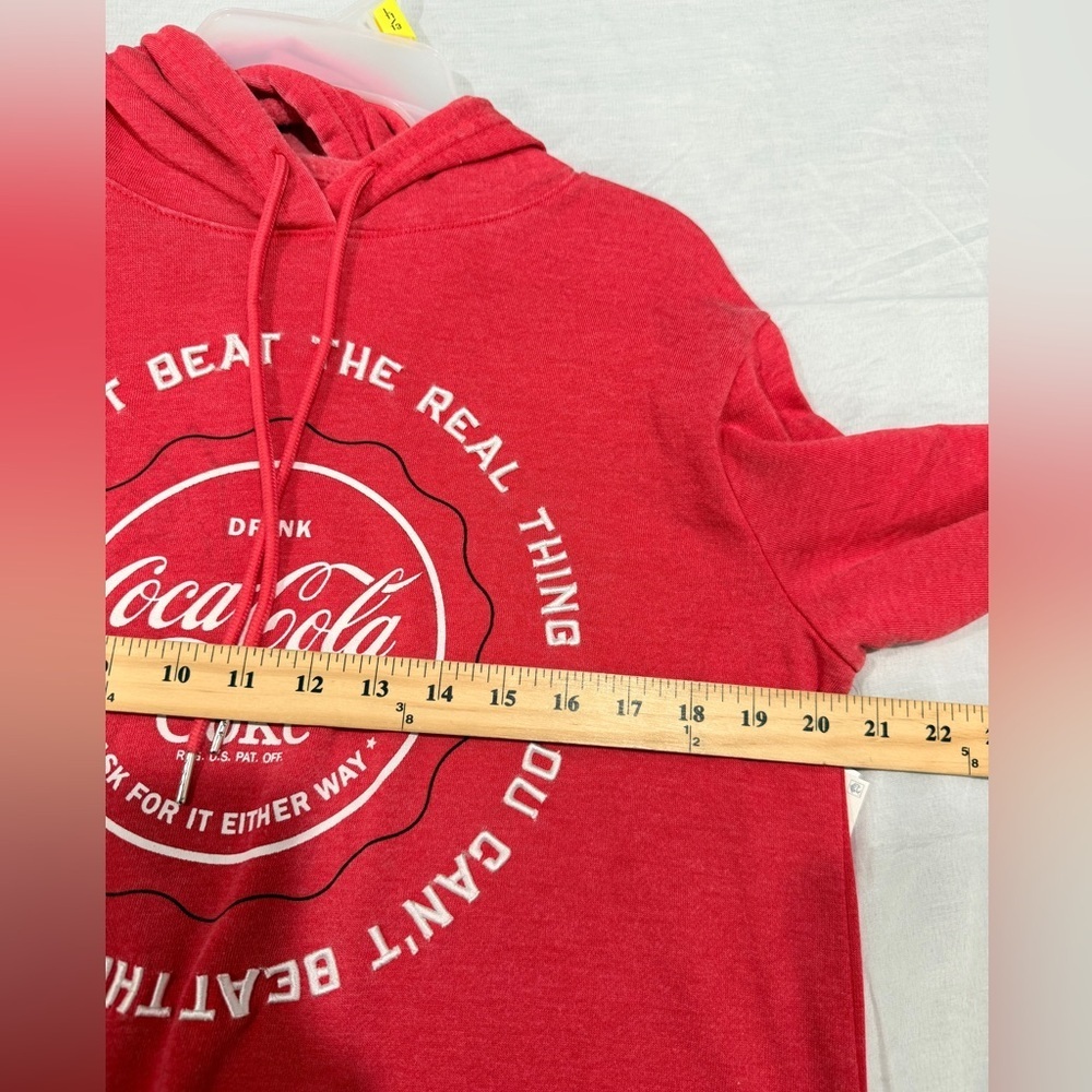 Coca Cola Junior's Logo You Can't Beat The Real Thing Graphic Sweater XL NWT - Picture 4 of 10